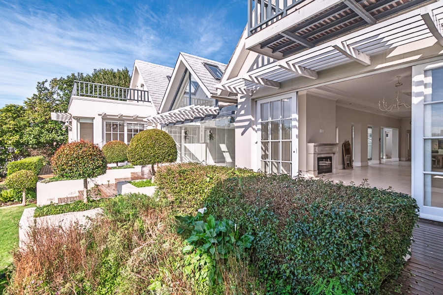 5 Bedroom Property for Sale in Constantia Western Cape